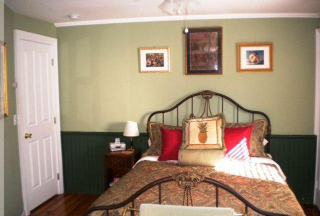 The Stirling House Waterfront Inn 그린포트 외부 사진